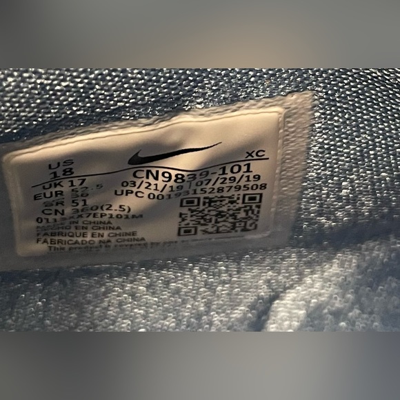 Size 18 - DS Nike Kyrie 6 Preheat Collection "Los Angeles " (CN9839-101) - Picture 11 of 12